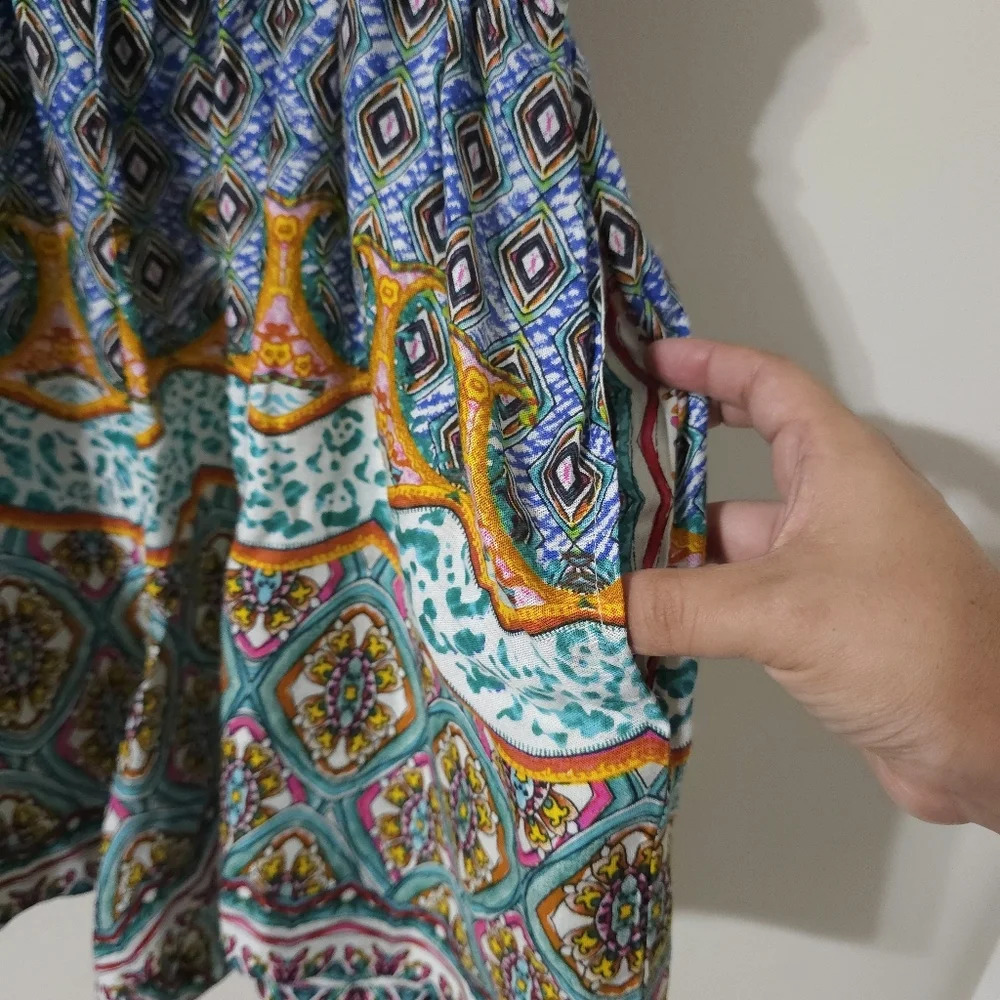 ✨️4/$20 Strappy Geometric Color Kaleidescope Romper, 100 Viscose, M - Picture 5 of 16